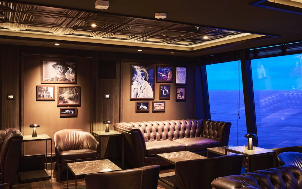 Explora Journeys, EXPLORA I, Malt Whiskey Bar 4.jpg